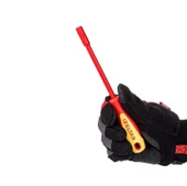 İzeltaş 1000V Süngüsü İzoleli Lokma Uçlu Tornavida 5.5MM - 3