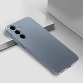 Samsung Galaxy S24 FE - Kılıf Şeffaf Soft Slim Fitt Süper Silikon Kapak - 3