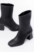 Siyah Topuklu Fermuarlı Kadın Bot - 4