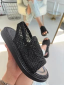 Mivya Siyah Örgülü Sandalet thumbnail 2