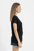 Sarı Kırmızı Parmak İzi Siyah Kadın Tshirt - 2