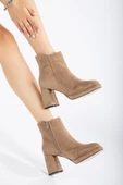 Kadın Platform Topuklu Bot Bej Süet Yüzüdüz Fermuarlı thumbnail 1