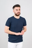 Extra Slimfit Sıfır Yaka Dokulu Erkek T-Shirt thumbnail 6