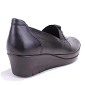 Dagoster DZA32-888 Siyah Ortopedik Günlük Deri Kadın Ayakkabı thumbnail 4