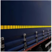 Tüvtürk Onaylı 5 Metre Sarı Parçalı Reflektörlü Reflektif Fosforlu Şerit Bant Kesikli İkaz Bandı thumbnail 3