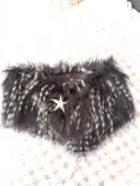 Kürk kadın boyun aksesuar, 1.kalite kürk ten üretilmiştir .Yıldız taşlı broş dahildir. - 2