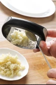 Yeni Sarımsak Ezici Paslanmaz Çelik Garlic Press - 8