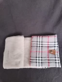 Tek adet tasarım neck Warner, içi silikon dolgulu polar kumaş sıcacık tutar. - 4