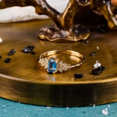 8 Ayar Altın Baget Taşlı Kadın Yüzük - 5