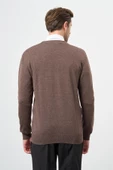 Sütlü Kahverengi Uzun Kol Düz Örme V Yaka Classic Comfort Fit Triko 1012245016 - 6