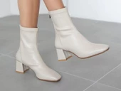 Straswans Pekin Bayan Streç Küt Kalıp Deri Bot Bej thumbnail 1