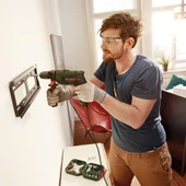 Bosch Easyimpact 600 13MM 600 Watt Darbeli Matkap + 103 Parça Matkap Ucu Vidalama Ucu Lokma Ucu Seti + Sırt Çantası - 2