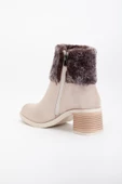 Kadın Topuklu Bot Bej Süet Kürklü Fermuarlı Oval Burun thumbnail 5