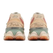 New Balance 9060 Penny Cookie Pink - 4