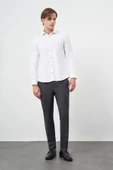 Beyaz Uzun Kol Düz Bez Ayağı Yarım İtalyan Yaka Cepsiz Pamuklu Classic Slim Fit Gömlek 1004245211 thumbnail 2