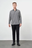 Füme Uzun Kol Ekose Desen Gabardin Sert Yaka Cepli Pamuklu Classic Comfort Fit Gömlek 1004245170 - 2