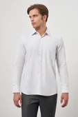 Beyaz Uzun Kol Kareli Desen Bez Ayağı Sert Yaka Cepli Pamuklu Classic Comfort Fit Gömlek 1004245163 thumbnail 4