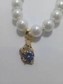 Çelik figürlü inci kolye - 1