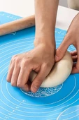 Yuvarlak Yapışmaz Premium Kalite Ölçülü Silikon Hamur Açma Matı 30cm /kek Pasta Pişirme Kağıdı İşlevli - 1