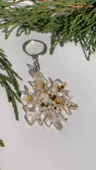 Şeffaf Epoksi İçinde Gold Glitterli Gümüş Aksesuarlı Kar Tanesi Anahtarlık El Yapımı Hediyelik thumbnail 5