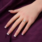 Kolları Bagetli Tektaş Altın Yüzük 14 Ayar thumbnail 2