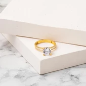 Kolları Bagetli Tektaş Altın Yüzük 14 Ayar thumbnail 4