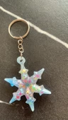 Transparan Mavi Yıldız Süslemeli Gümüş Aksesuarlı Kar Tanesi Epoksi Anahtarlık El yapımı Hediyelik thumbnail 8