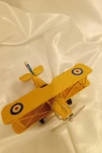 Metal Uçak Dekoratif Maket El Yapımı Oyuncak Teyyare Sarı Nazar Boncuk Çift Kanat thumbnail 2