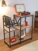 DEKORATİF PLAK STANDI METAL GÖVDELİ AHŞAP RAFLI PİLAK KÖŞESİ DRESUAR - 1