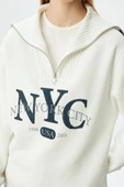 Koton Dik Yaka Yarım Fermuarlı Kolej Baskılı Şardonlu Oversize Sweatshirt - 5