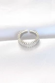 Sıralı Baget Taşlı Silver Renk Ayarlanabilir Yüzük - TJ-BYK3110 thumbnail 1