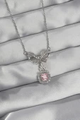316L Çelik Gümüş Renk Fiyonk Detay Pembe Zirkon Taşlı Tektaş Kolye - TJ-BKO8923 thumbnail 1