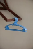 Askıcı Bebek Çocuk Elbise Askısı 12 Adet Bebek Askısı Çocuk Kıyafet Askısı Doğa Mavi Fiyonk Askı - 1