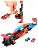 Cars Karanlıkta Parlayan Yarışçılar Pist Seti HPD80 - 2
