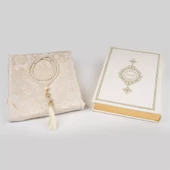 Kuran +  Seccade +  Tesbih Hediye Seti (Orta Boy, Termo Deri, Desenli Kutu, Beyaz) thumbnail 3