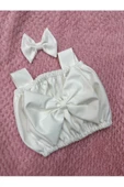 Beyaz Fiyonk Detaylı Askılı Crop Bluz - 1