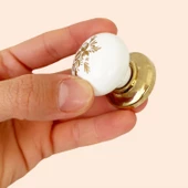 Yasemin Kulp Beyaz Polimer Düğme Kulp Altın Tablalı Mobilya Mutfak Dolabı Çekmece Kulbu Kulpları thumbnail 3