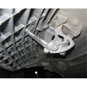 Mercedes 220 Cdı Motor Kaputu Açma Kolu thumbnail 2