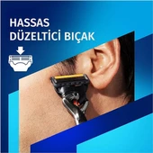 Gillette Fusion 5 Flexball Proglide Tıraş Makinesi + 4 Up Yedek Tıraş Bıçağı + Premium Stand - 3