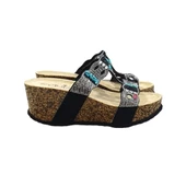 Guja Taşlı Yüksek Dolgu Topuk Anatomik Günlük Bayan Terlik thumbnail 2