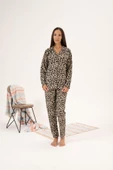 Estiva Leopar Desen Önden Düğmeli Süet Bayan Pijama Takım - 4