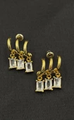Çelik Gold Renk Üçlü Görünümlü Sallantılı Taşlı Kadın Küpe - 1
