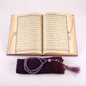 Şal + Tesbih + Kuran Hediye Seti (Orta Boy, Termo Deri, Mor) thumbnail 4