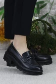 Fort 429002 Siyah Toka Detaylı Rahat Loafer Kadın Ayakkabı thumbnail 1