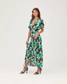 Saten V Yaka Fırfırlı Elbise Multi Geometrik Desen thumbnail 2