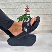 Pienn 20622 Siyah Taşlı Şık Kadın Terlik thumbnail 2