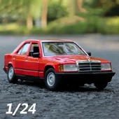 Burago 1/24 Mercedes Benz 190E 2.6 Model Araç Kırmızı 17,7cm x 5,5cm x 7,3cm - 1