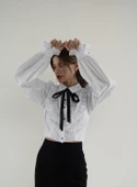 Fiyonk Detaylı Fırfırlı Poplin Gömlek - 4