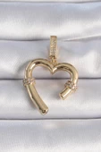 Pirinç Gold Renk Zirkon Taş Detaylı Kalp Figür Ajda Charm - TJ-BC1015 - 1