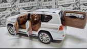 Diecast Model Araç Metal Oyuncak Araba Toyota Land Cruiser Prado 20 Cm Jeep far Stop Işık-seslı - 1